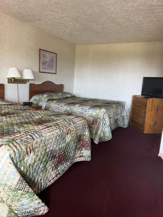 Gray Wolf Lodge Manistique Luaran gambar
